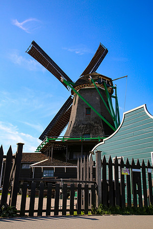 MV1_0109