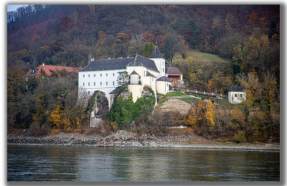 MV2_2885