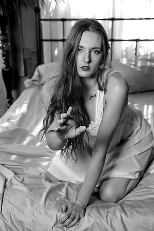 MV2_0696BW