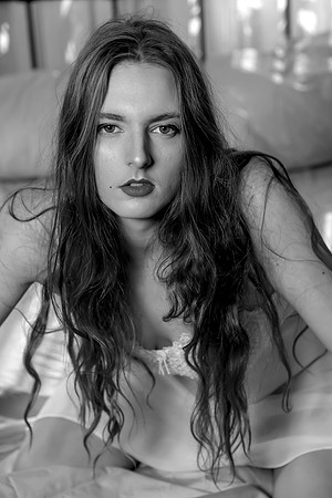 MV2_0733BW