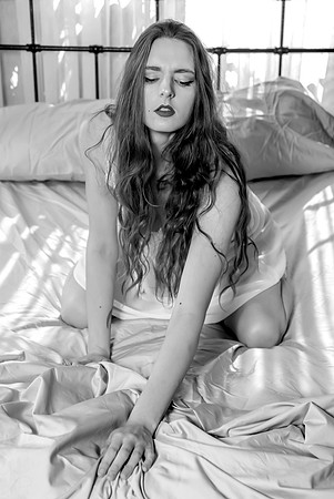MV2_0770BW