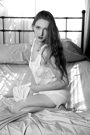MV2_0895BW