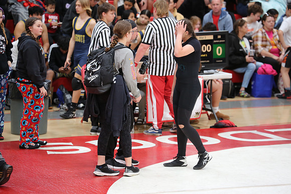 MV1_0099
