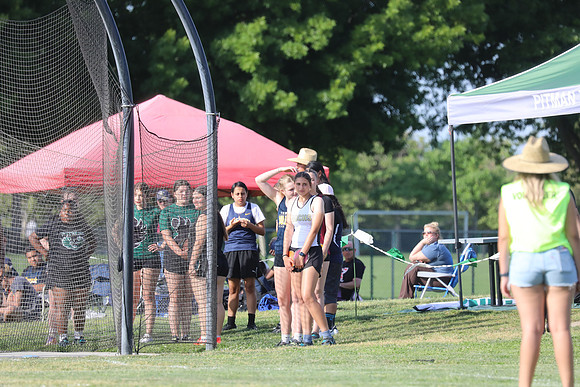 MV2_0443